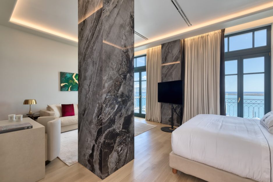 ΕΚΛΕΠΤΥΣΜΕΝΕΣ ΣΟΥΙΤΕΣ 31 GRAND SUITE 1-1