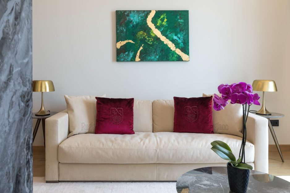 ΕΚΛΕΠΤΥΣΜΕΝΕΣ ΣΟΥΙΤΕΣ 33 GRAND SUITE 2-1