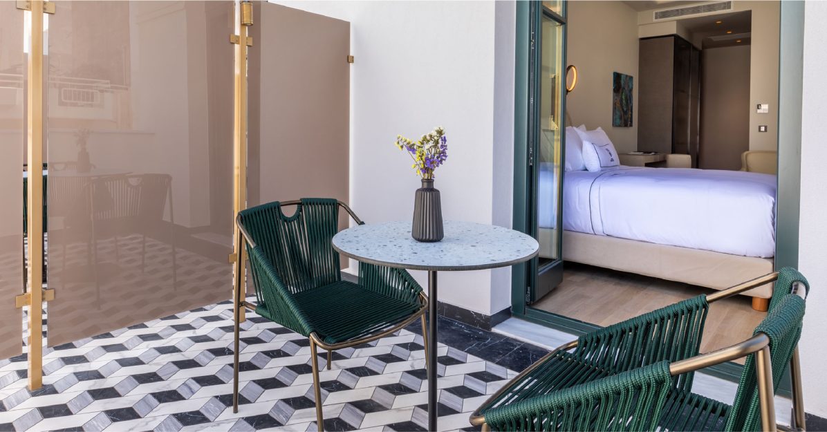 ΕΚΛΕΠΤΥΣΜΕΝΕΣ ΣΟΥΙΤΕΣ 4 Junior-Suite-City-View03