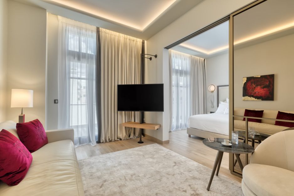 ΕΚΛΕΠΤΥΣΜΕΝΕΣ ΣΟΥΙΤΕΣ 22 TWO BED SUITE CITY VIEW 1