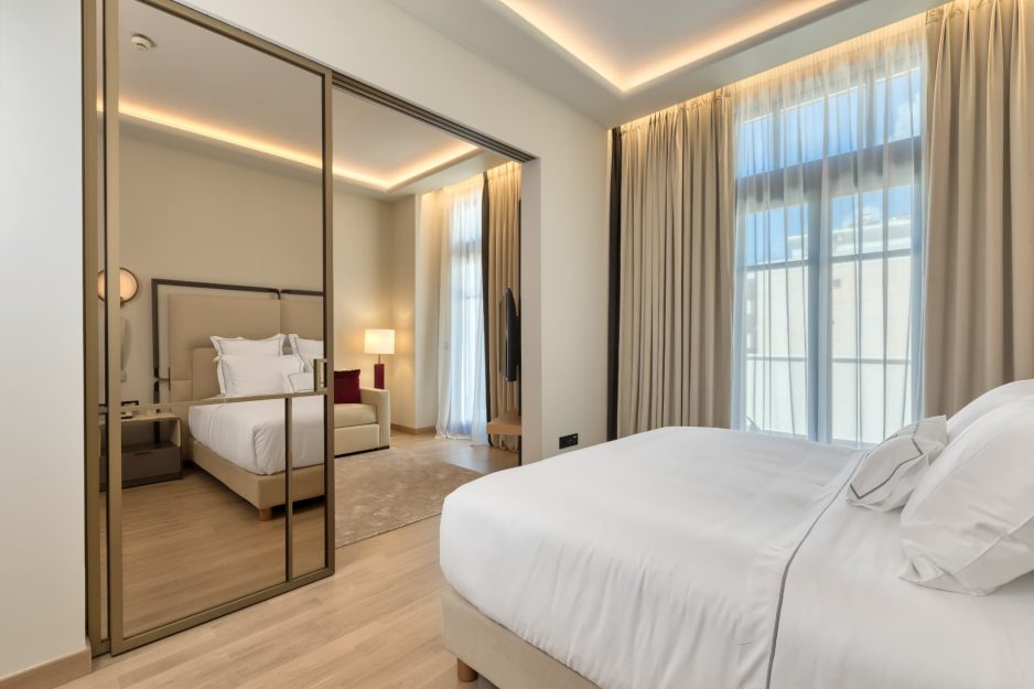 ΕΚΛΕΠΤΥΣΜΕΝΕΣ ΣΟΥΙΤΕΣ 23 TWO BED SUITE CITY VIEW 2