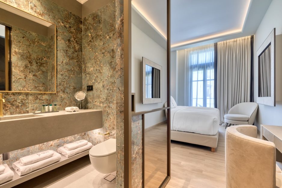 LUXURY ROOMS 3 standard_city_3